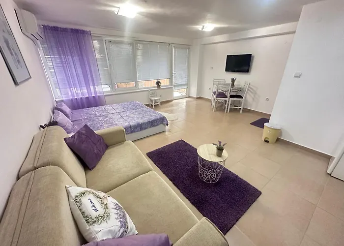 House Velevi スヴェティ・ヴラス